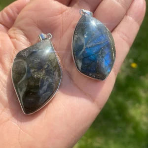 Labradorite Pendant