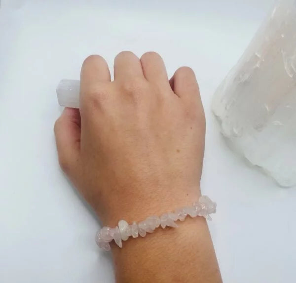 Rose quartz Crystal chip bracelet